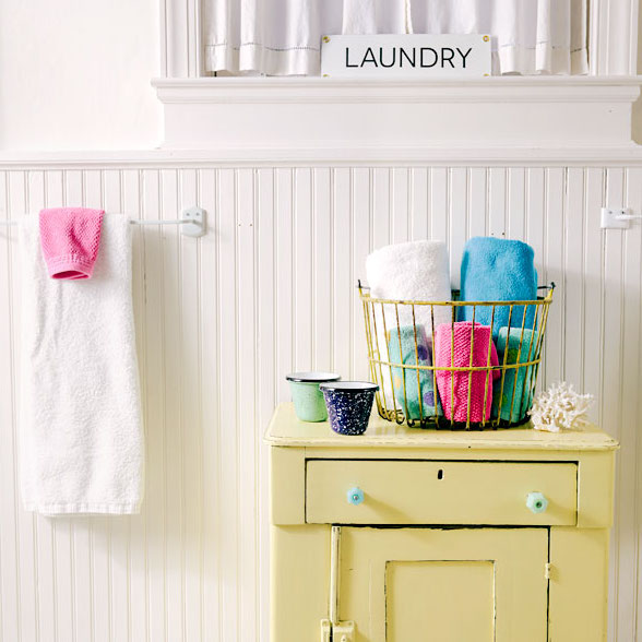 Porcelain Enamel LAUNDRY Sign 